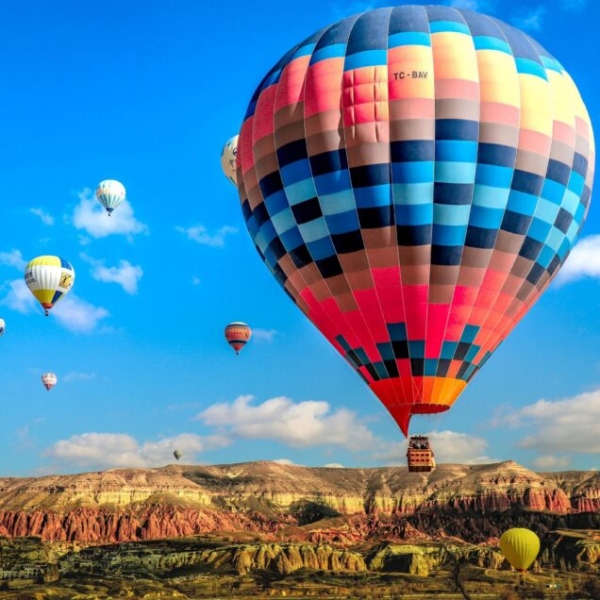 Uçaklı Kapadokya Turu – İSTANBUL ÇIKIŞLI